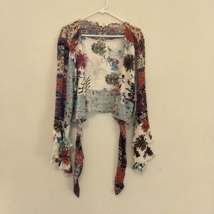 Umgee light floral jacket
